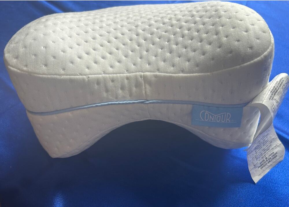 Contour knee pillow